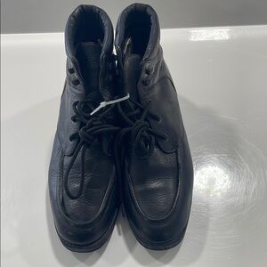 NWOT Danexx Women’s Black Leather Boots Size 8.5